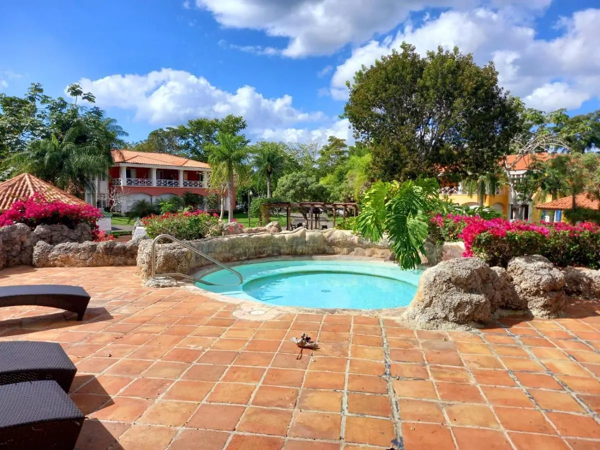 Las Brisas, Juan Dolio, 3Br, 3 Pools, Jacuzzi, Beach, Golf, Polo San Pedro de Macoris