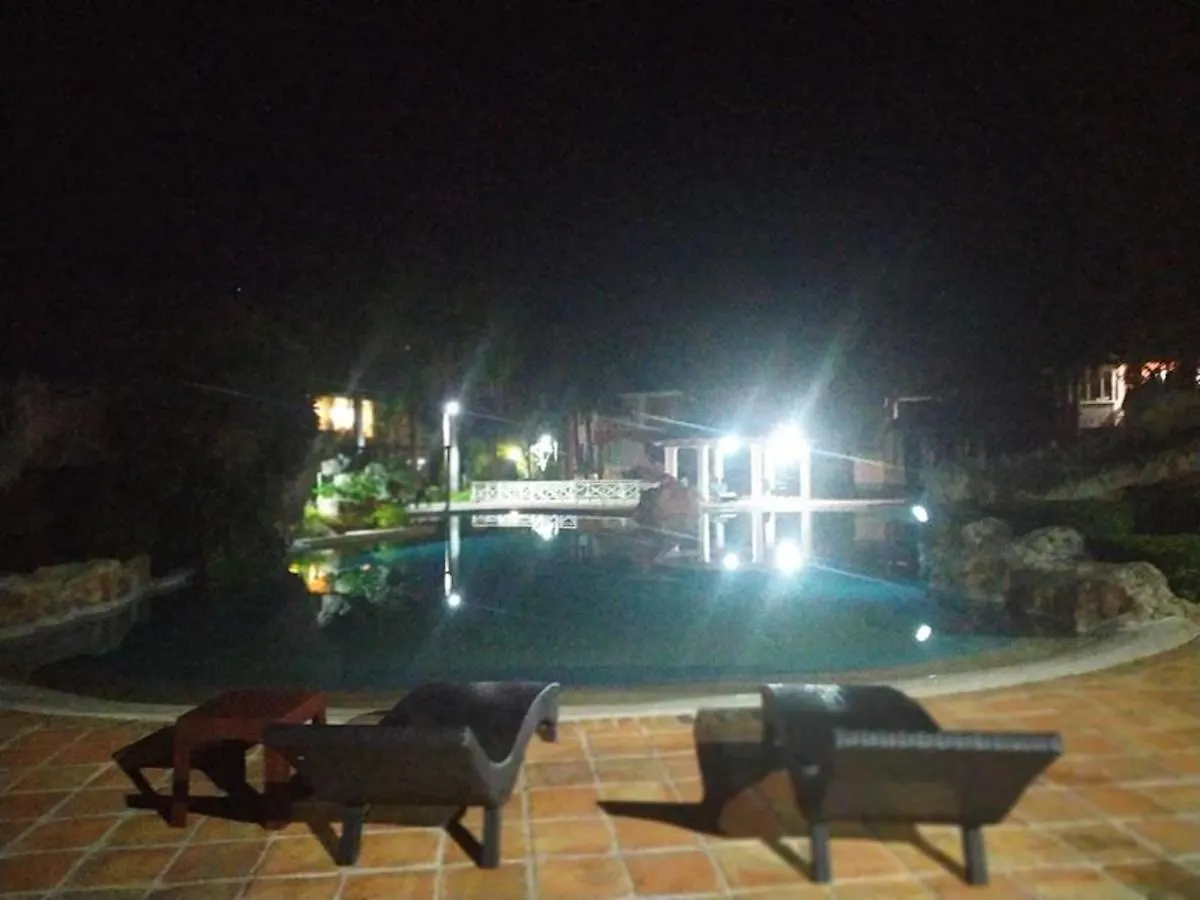 Las Brisas, Juan Dolio, 3Br, 3 Pools, Jacuzzi, Beach, Golf, Polo San Pedro de Macoris Dominican Republic